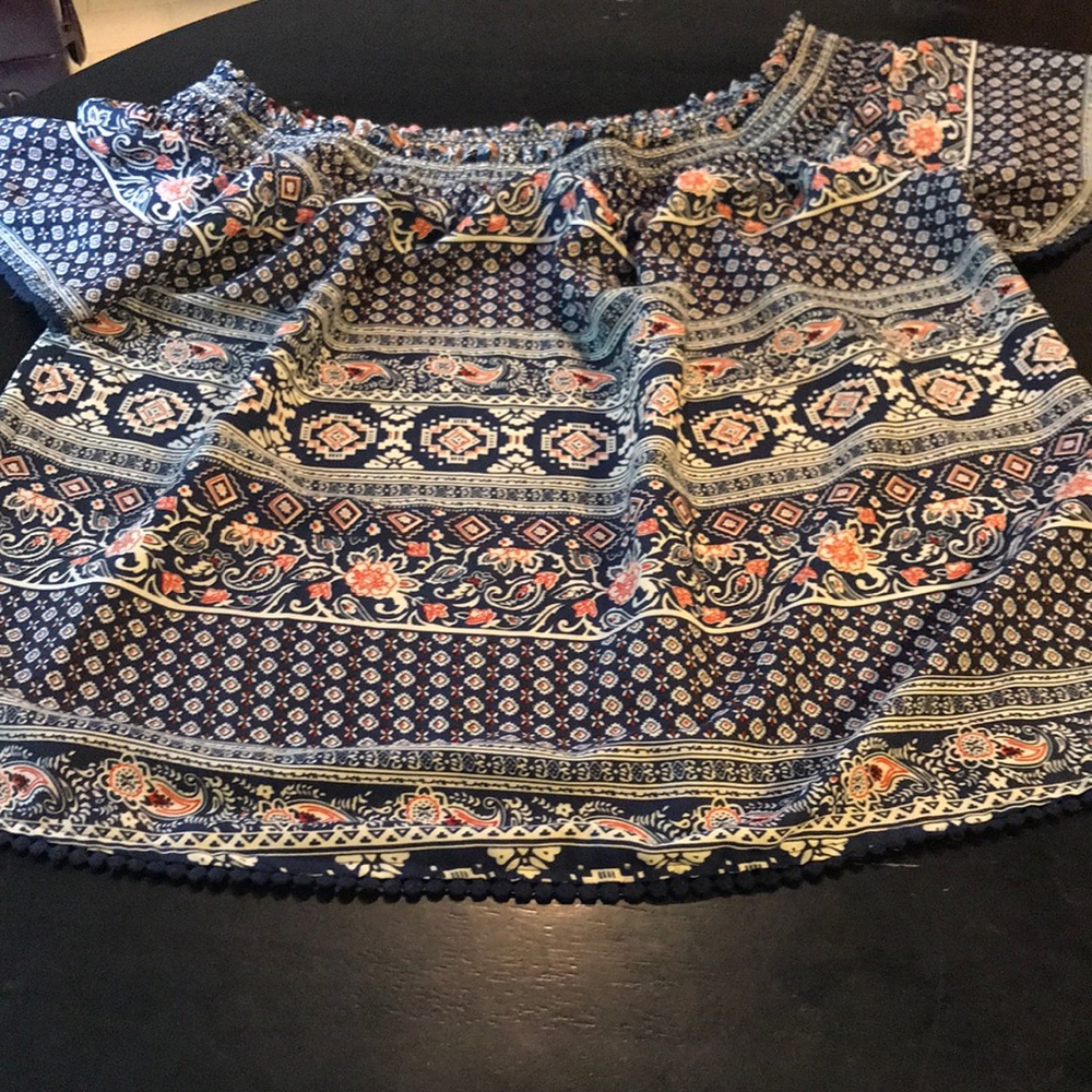 Looks Great 1 x Dizzy Gal Off Shoulder Top 🌈